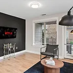 Luxurious King 3Br Suite In Waverly Charlotte!