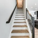 2 Mi To Uptown Charlotte Townhome With Balconies!