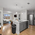 Luxe King 2Br Suite In Waverly Charlotte