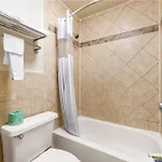 Econo Airport Hotel