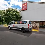 Econo Airport Hotel Charlotte
