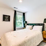 7 Mi To Uptown - Pet-friendly 2-story Townhome! *