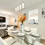 Holiday home 7 Mi To Uptown - Pet-friendly 2-story Townhome!