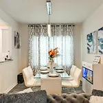 7 Mi To Uptown - Pet-friendly 2-story Townhome! Holiday home *