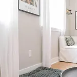 Modern Retreat With Rooftop Firepit Near Uptown