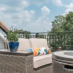 Modern Retreat With Rooftop Firepit Near Uptown * Charlotte