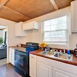Holiday home 2 Mi To Center City: North End *
