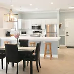 Coralbell Villa - University City