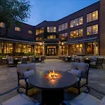 Doubletree Suites By Hilton Charlotte/Southpark