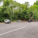 Quaint Home 310C - Minutes From Uptown Charlotte