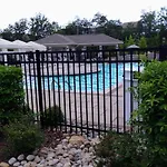 Beautiful In Concord With Swimming Pool And Gymn Apartment *