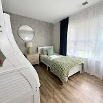 Queen Family-friendly Entire House,