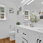 Updated Area With Hot Tub Near Your Perfect Retreat Charlotte