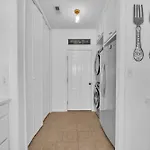Updated Area With Hot Tub Near Your Perfect Retreat * Charlotte