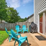Updated Area With Hot Tub Near Your Perfect Retreat Charlotte