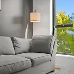 Luxurious King 2Br Suite In South End Charlotte!