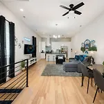Queen City's Den Nest Uptown Holiday home Charlotte