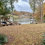 Your Lake House Awaits!