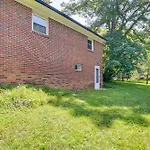 6 Mi To Uptown Family Home In Charlotte