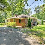6 Mi To Uptown Family Home In Charlotte