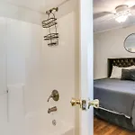 < 2 Mi To Uptown Charlotte: W/ Large Yard! *