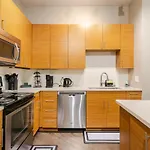 Stylish 1br Uptown Apartment Charlotte