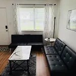 Dukehaven Near Northlake, Uptown, Route To Airport