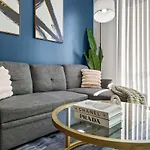 Luxe 1Br Suite Waverly Charlotte