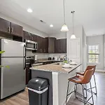 Upscale King 3Br Townhouse Pineville