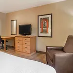 6 Charlotte, Nc - Tyvola Rd Executive Park Hotel