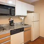 Hotel Mainstay - Executive Park 3*