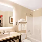 Mainstay - Executive Park Hotel 3*