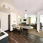 Hotel Sonesta Simply