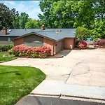 Cozy With Swimming Pool In Charlotte, North Carolina * Charlotte