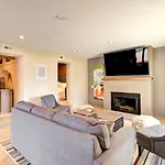 Cozy With Swimming Pool In Charlotte, North Carolina Holiday home *