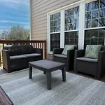 Disconnect At With Great Surroundings In Charlotte, North Carolina Holiday home Charlotte