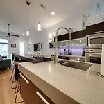 Sophisticated 3-story In Wesley Heights * Charlotte