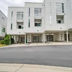 Sophisticated 3-Story Condo In Wesley Heights