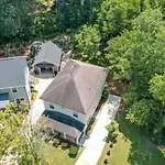 Getaway Near Center City Centrally Located In Clt