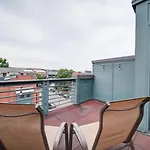 Apartment The Nest - Southend - Rooftop Terrace - Light Rail *