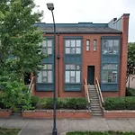 The Nest - Southend - Rooftop Terrace - Light Rail