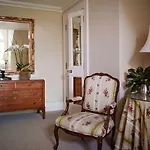 Duke Mansion
