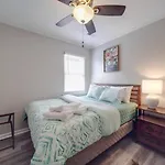 Holiday home Cozy 3br - Views - Firepit -football *