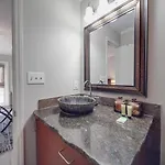 Cozy 3br - Views - Firepit -football Holiday home *