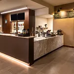 Courtyard By Marriott Northlake