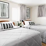 Intown Suites Extended Stay Select Charlotte Nc - University