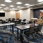 Hotel Fairfield & By Marriott Research Park 3*