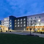 Fairfield Inn & Suites By Marriott Charlotte University Research Park
