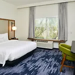 Fairfield & By Marriott Research Park 3* Charlotte