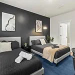 Luxe King 3br Townhouse -mins To Uptown Clt Holiday home *